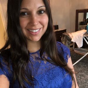 Meet your Posher, Dana